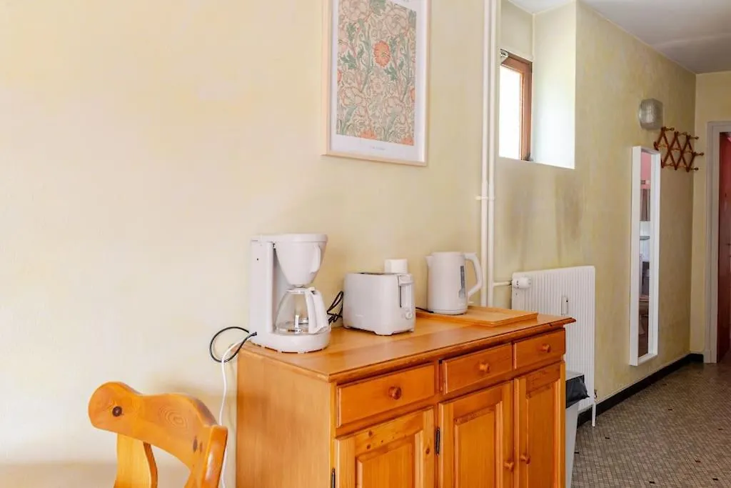 Studio Central Brides-Les-Bains 0*,  France